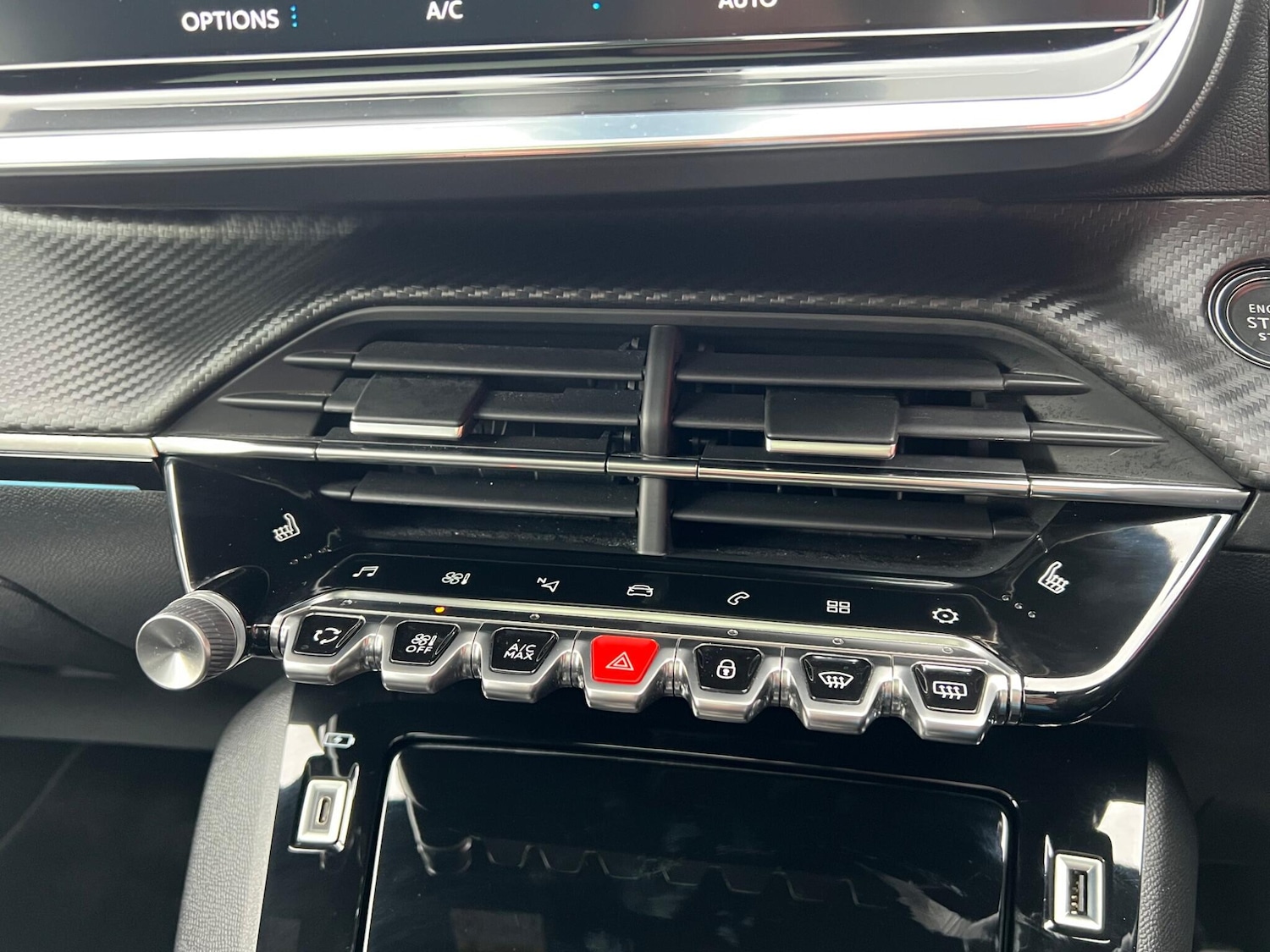 Used Peugeot 2008 2021 for sale - 76175001: Photo 45