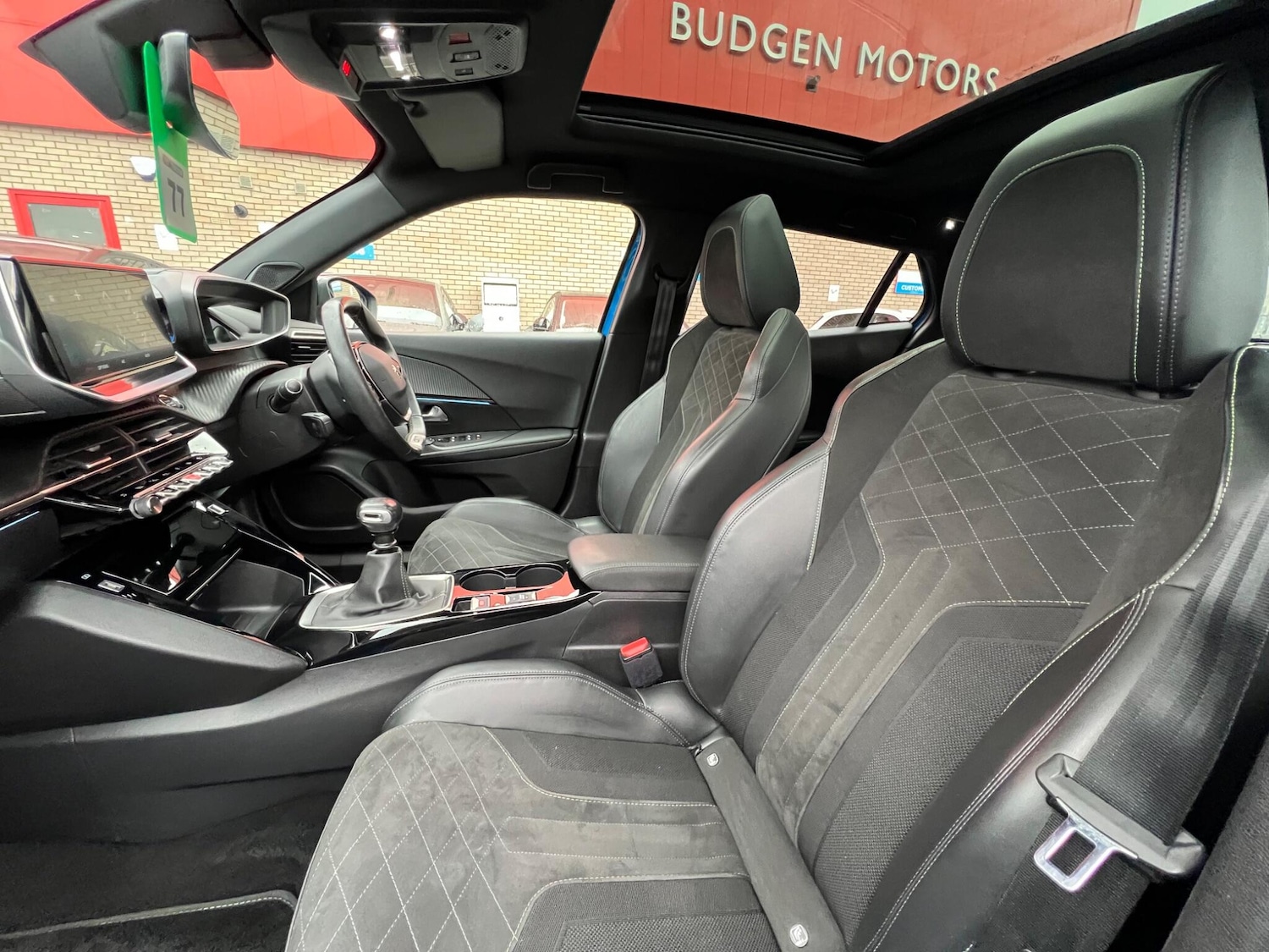 Used Peugeot 2008 2021 for sale - 76175001: Photo 52