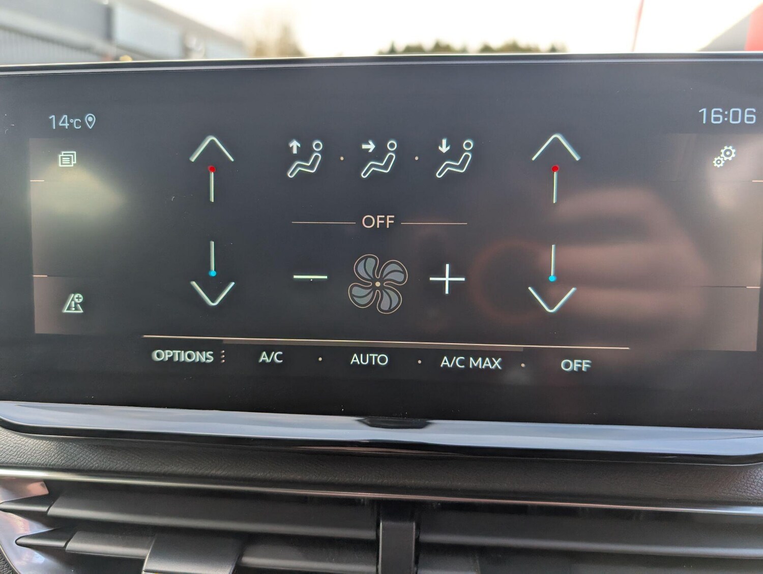 Used Peugeot 3008 2022 for sale - 76175256: Photo 40