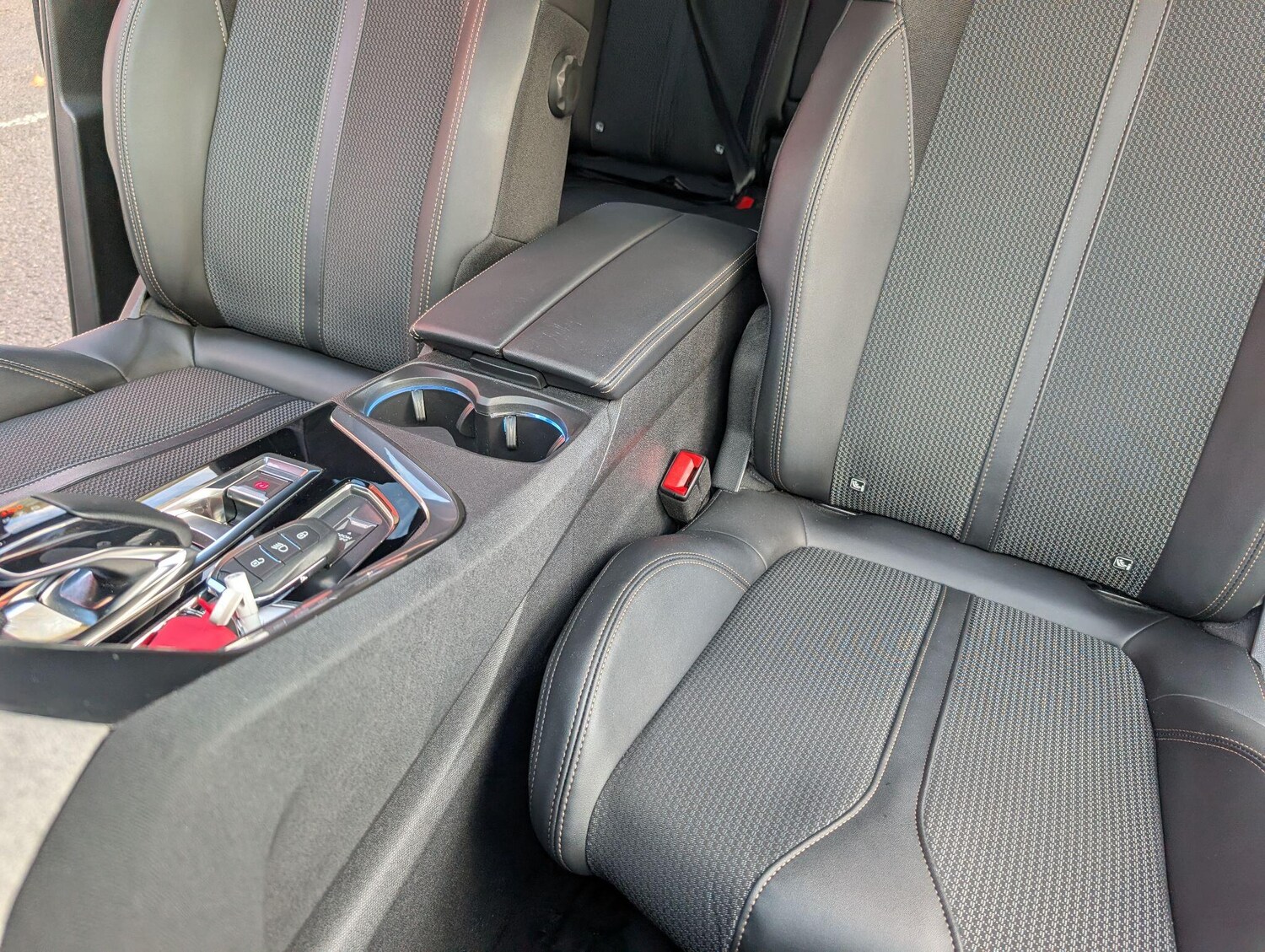 Used Peugeot 3008 2022 for sale - 76175256: Photo 54