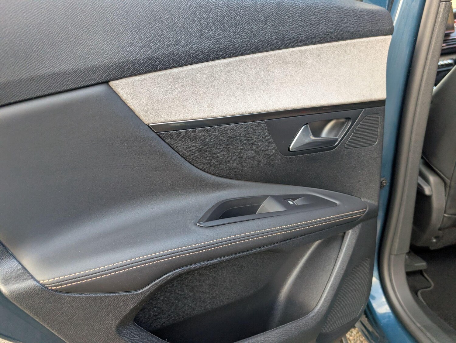 Used Peugeot 3008 2022 for sale - 76175256: Photo 55