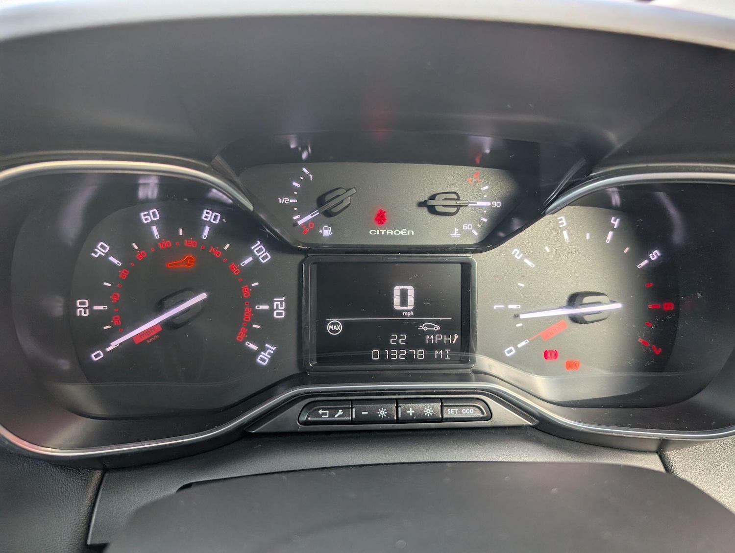 Used Citroen C3 Aircross 2023 for sale - 76522455: Photo 35