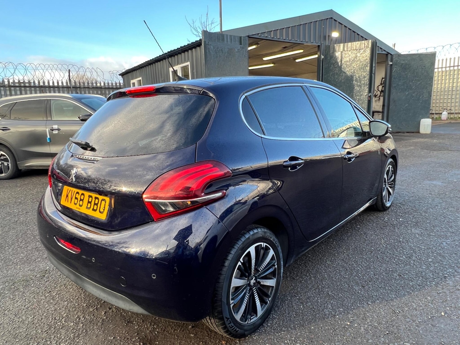 Used Peugeot 208 2018 for sale - 76521599: Photo 19