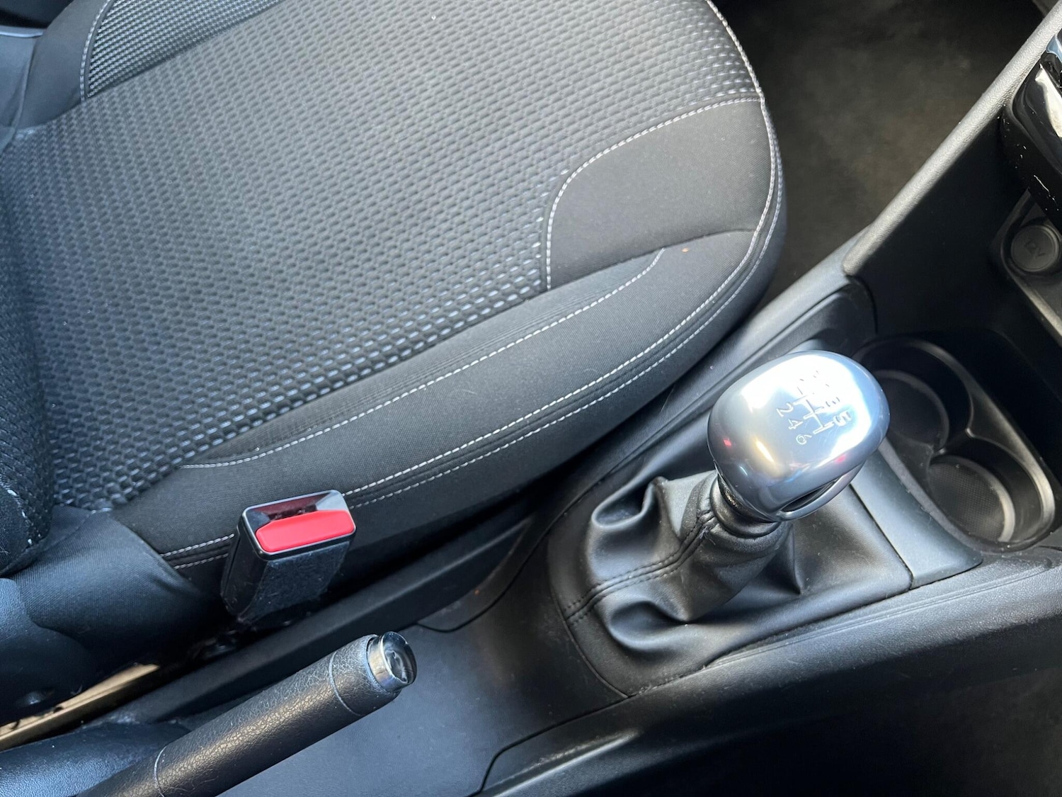 Used Peugeot 208 2018 for sale - 76521599: Photo 32