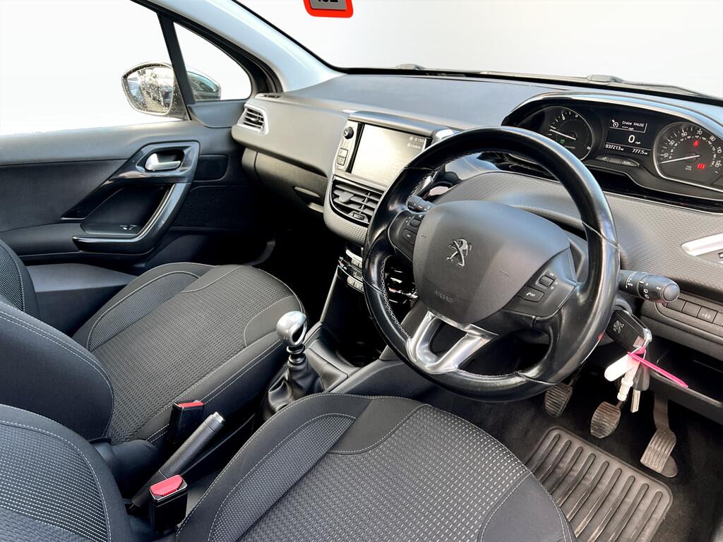 Used Peugeot 208 2018 for sale - 76521599: Photo 9