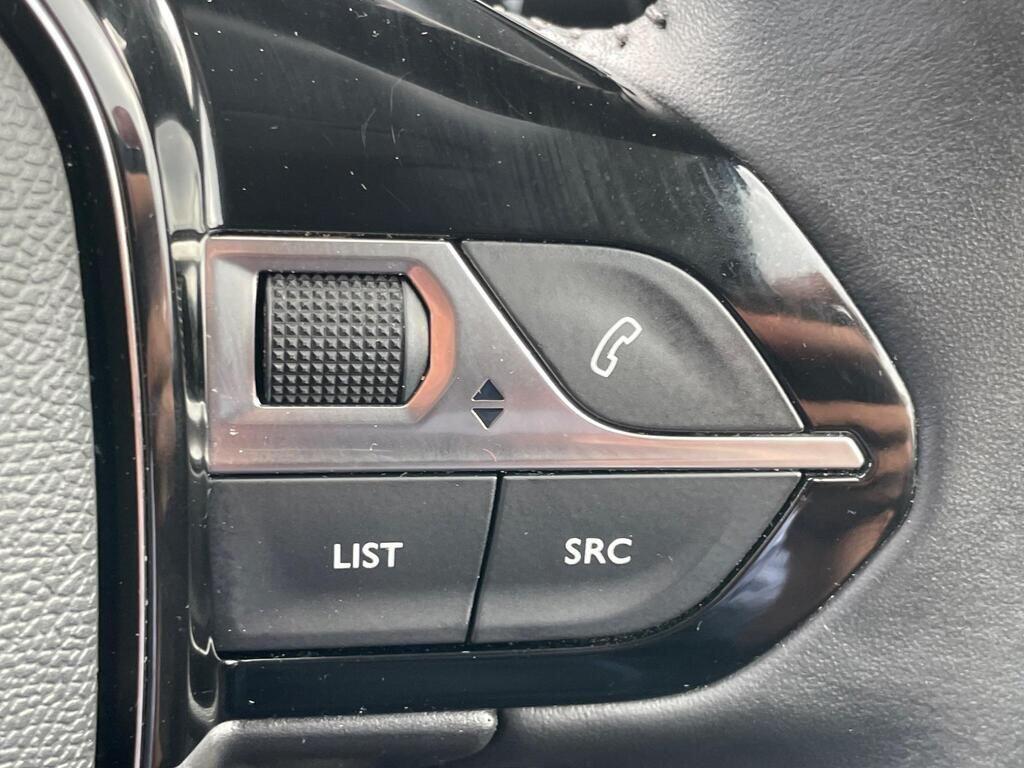 Used Peugeot 2008 2022 for sale - 75578437: Photo 44