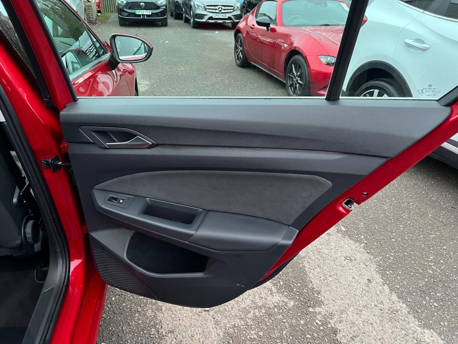 Used Volkswagen Golf 2022 for sale - 77315366: Photo 25