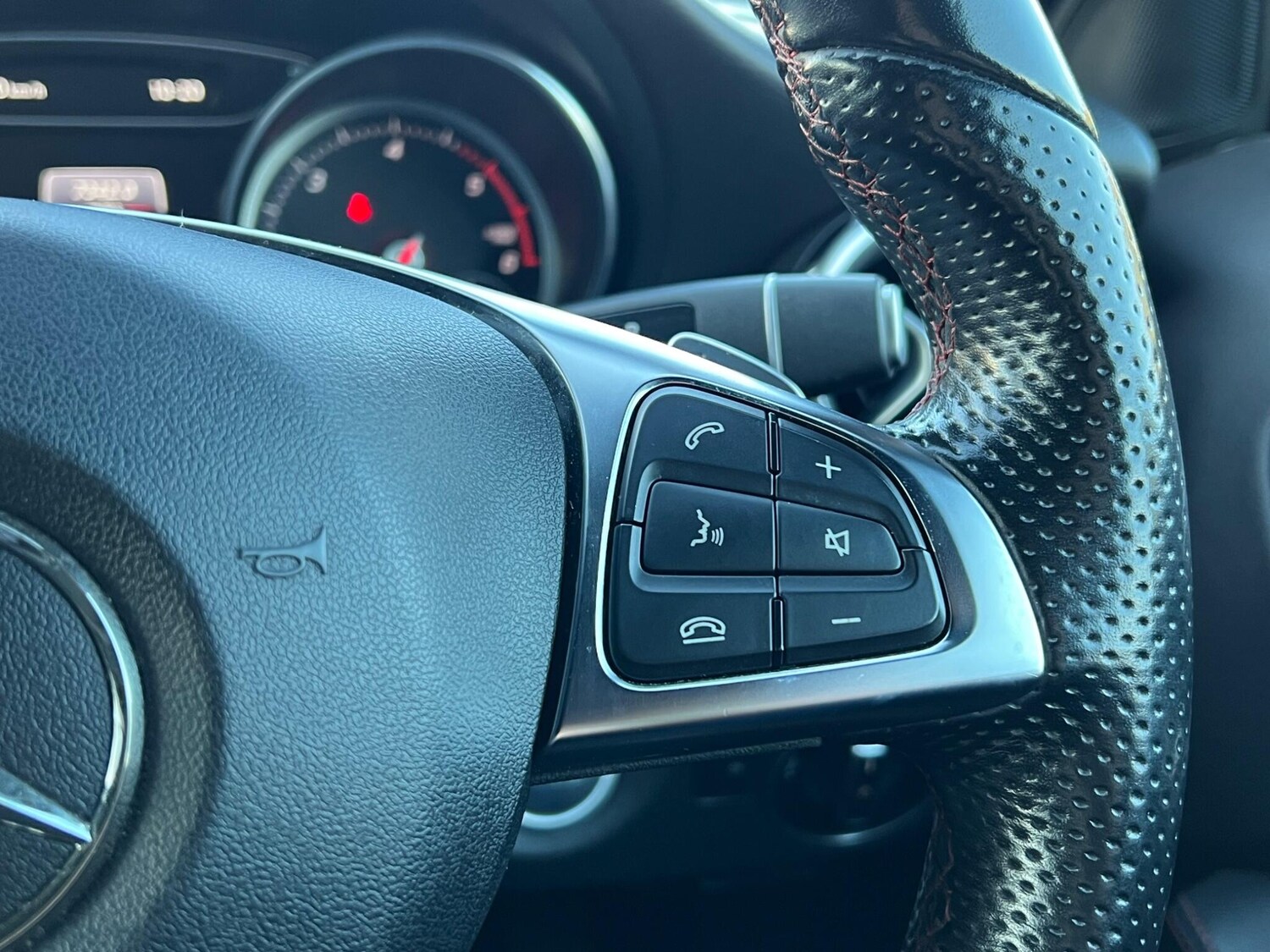 Used Mercedes-Benz GLA 2017 for sale - 76522250: Photo 43