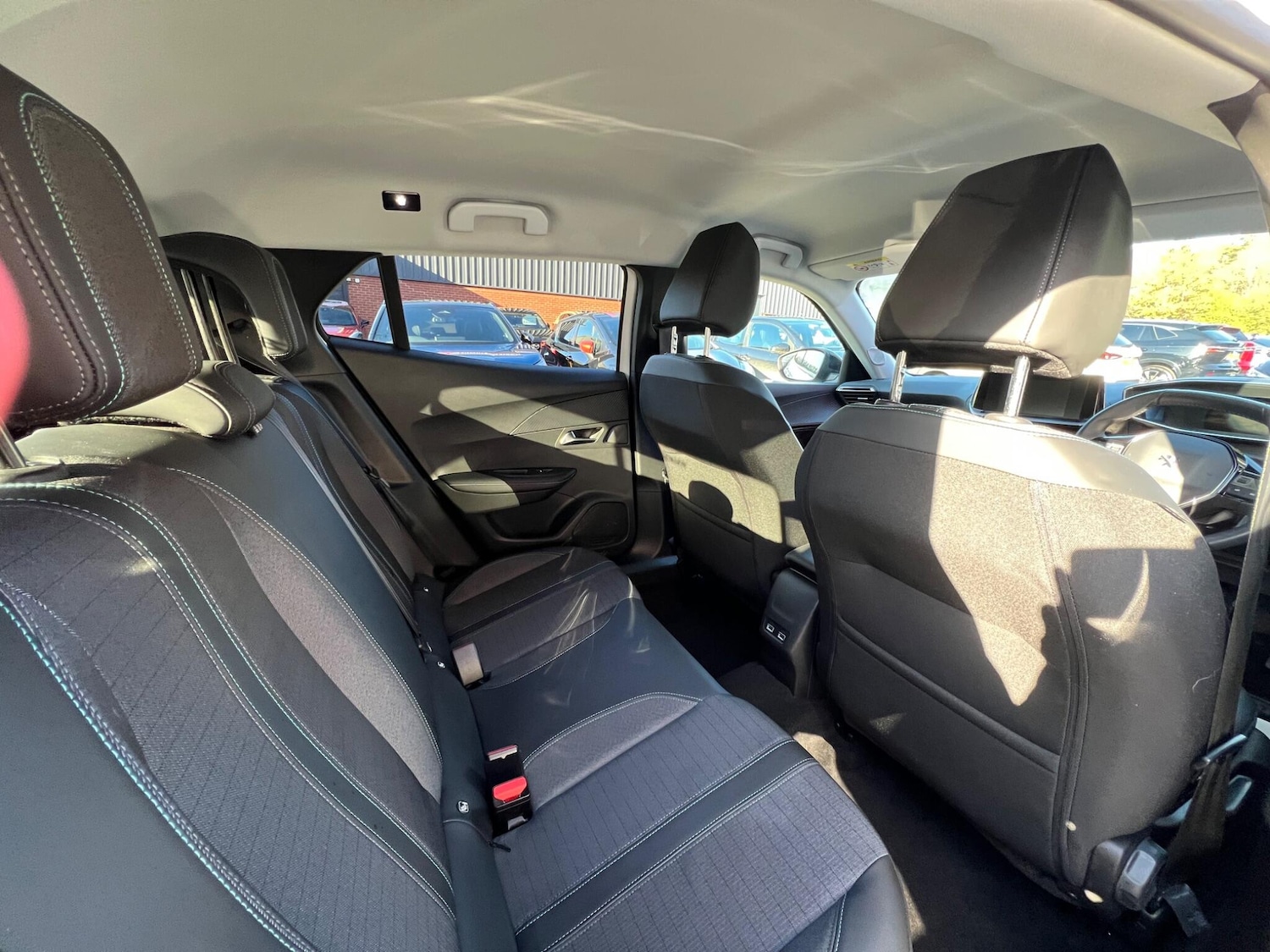 Used Peugeot 2008 2022 for sale - 76521501: Photo 19