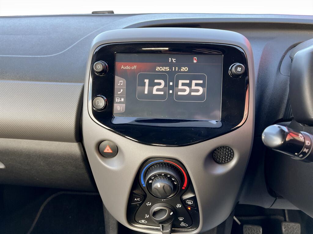 Used Peugeot 108 for sale - 76659232: Photo 12