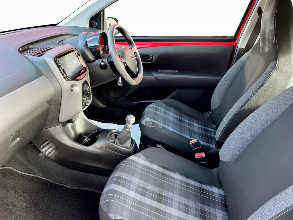 Used Peugeot 108 for sale - 76659232: Photo 14