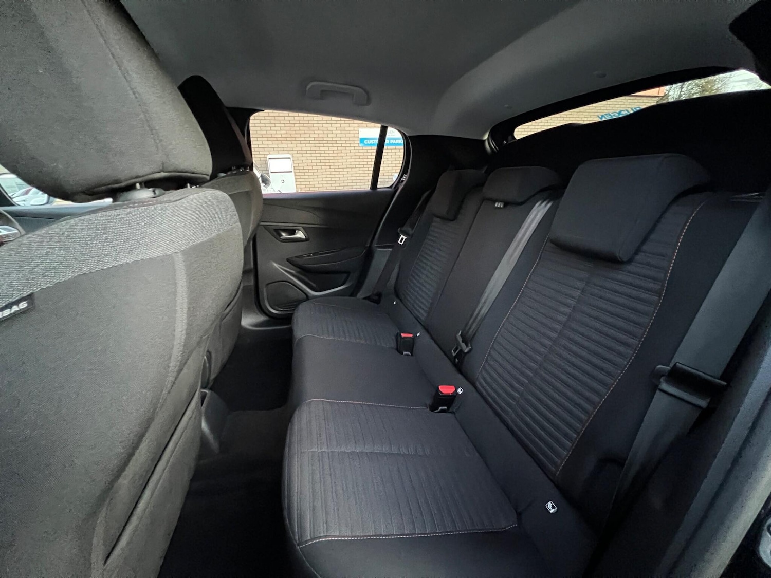 Used Peugeot 208 2023 for sale - 76657167: Photo 36