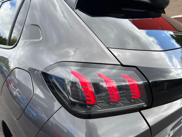 Used Peugeot 208 2022 for sale - 75669770: Photo 10