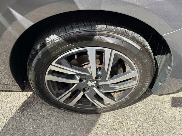 Used Peugeot 208 2022 for sale - 75669770: Photo 60