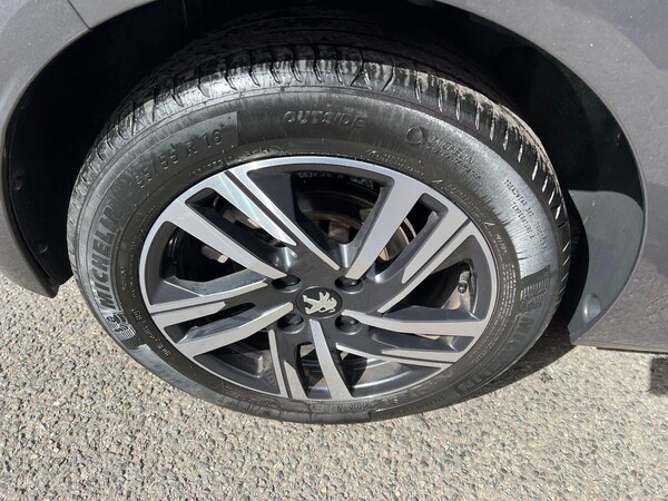 Used Peugeot 208 2022 for sale - 75669770: Photo 61