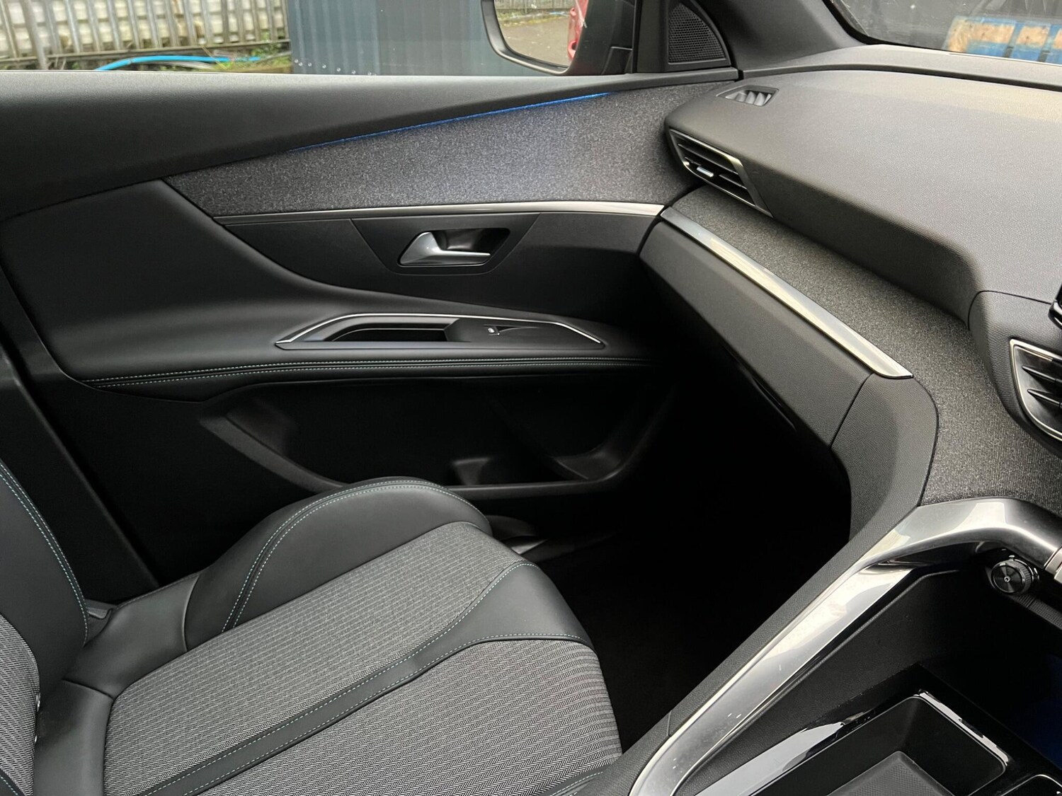 Used Peugeot 3008 2023 for sale - 76658657: Photo 39