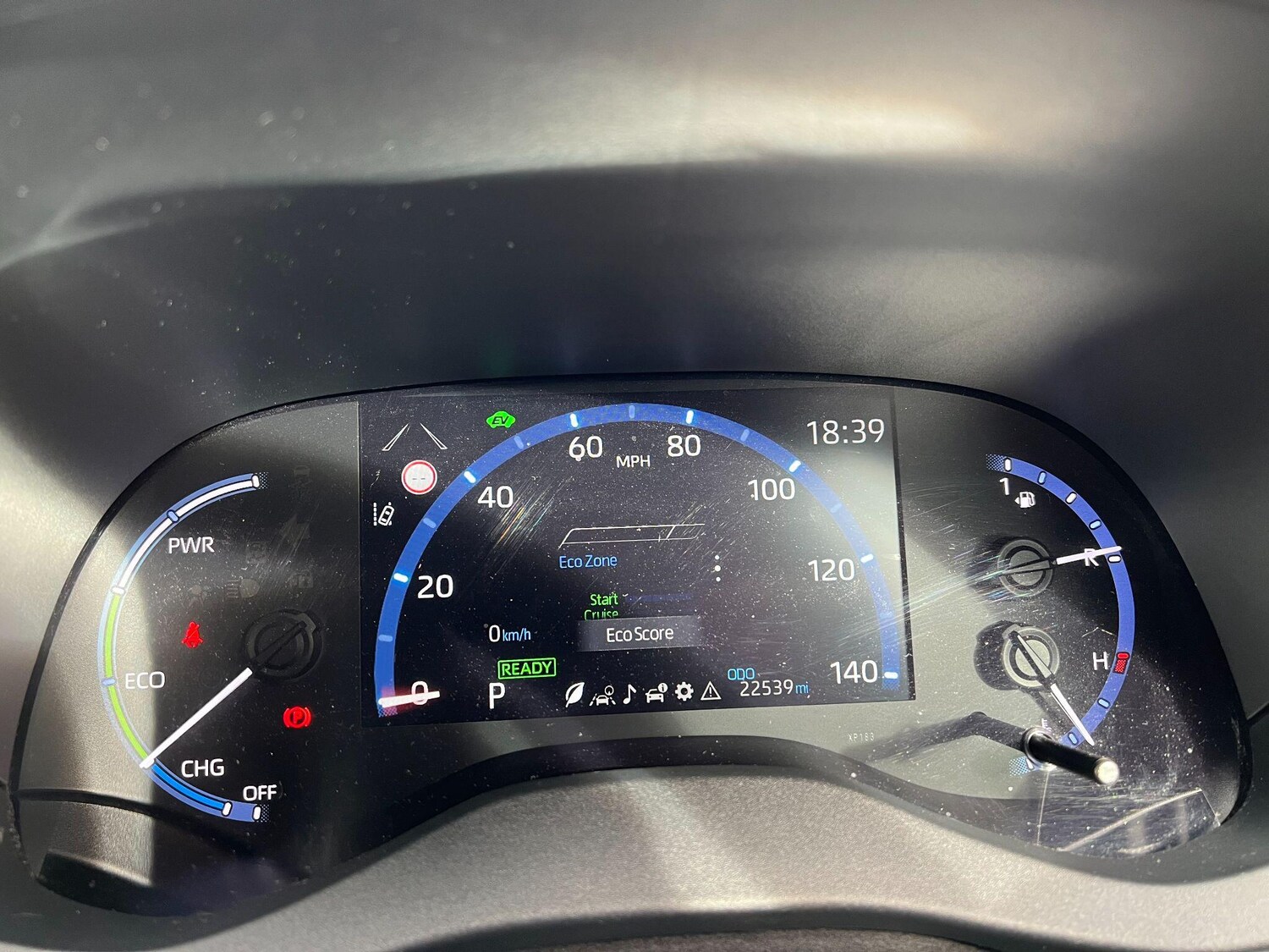 Used Toyota Yaris Cross 2023 for sale - 75678200: Photo 38