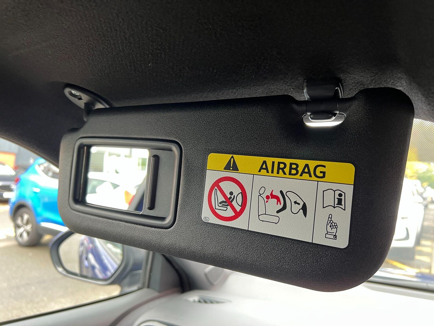 Used Toyota Yaris Cross 2023 for sale - 75678200: Photo 54