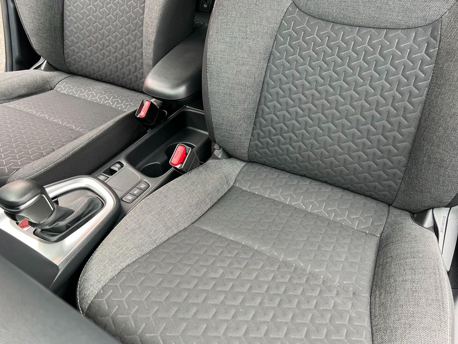 Used Toyota Yaris Cross 2023 for sale - 75678200: Photo 57