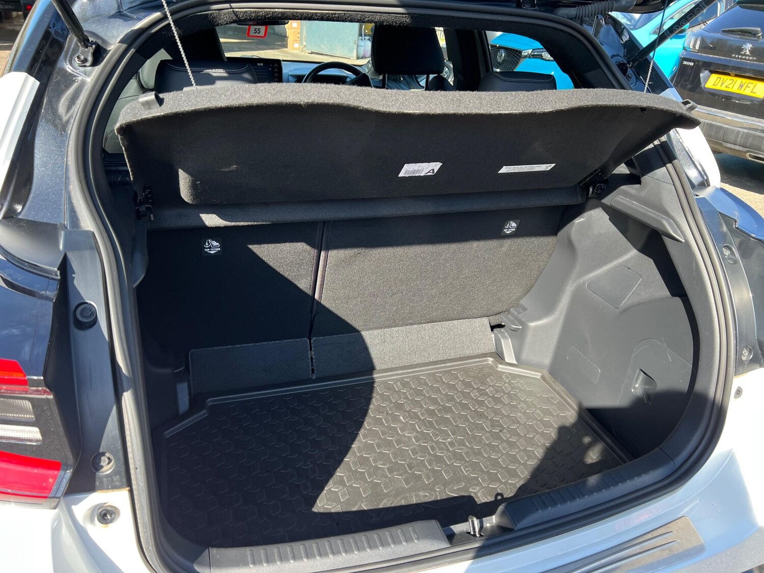 Used Toyota Yaris 2022 for sale - 77993646: Photo 38