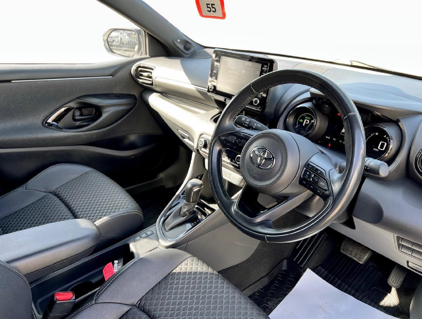 Used Toyota Yaris 2022 for sale - 77993646: Photo 7