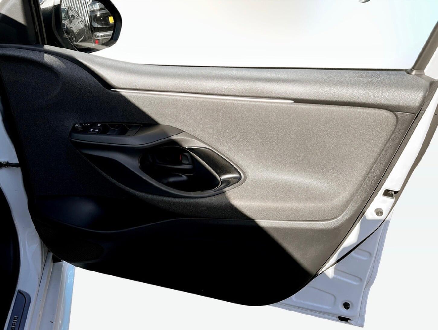 Used Toyota Yaris 2022 for sale - 77993646: Photo 9