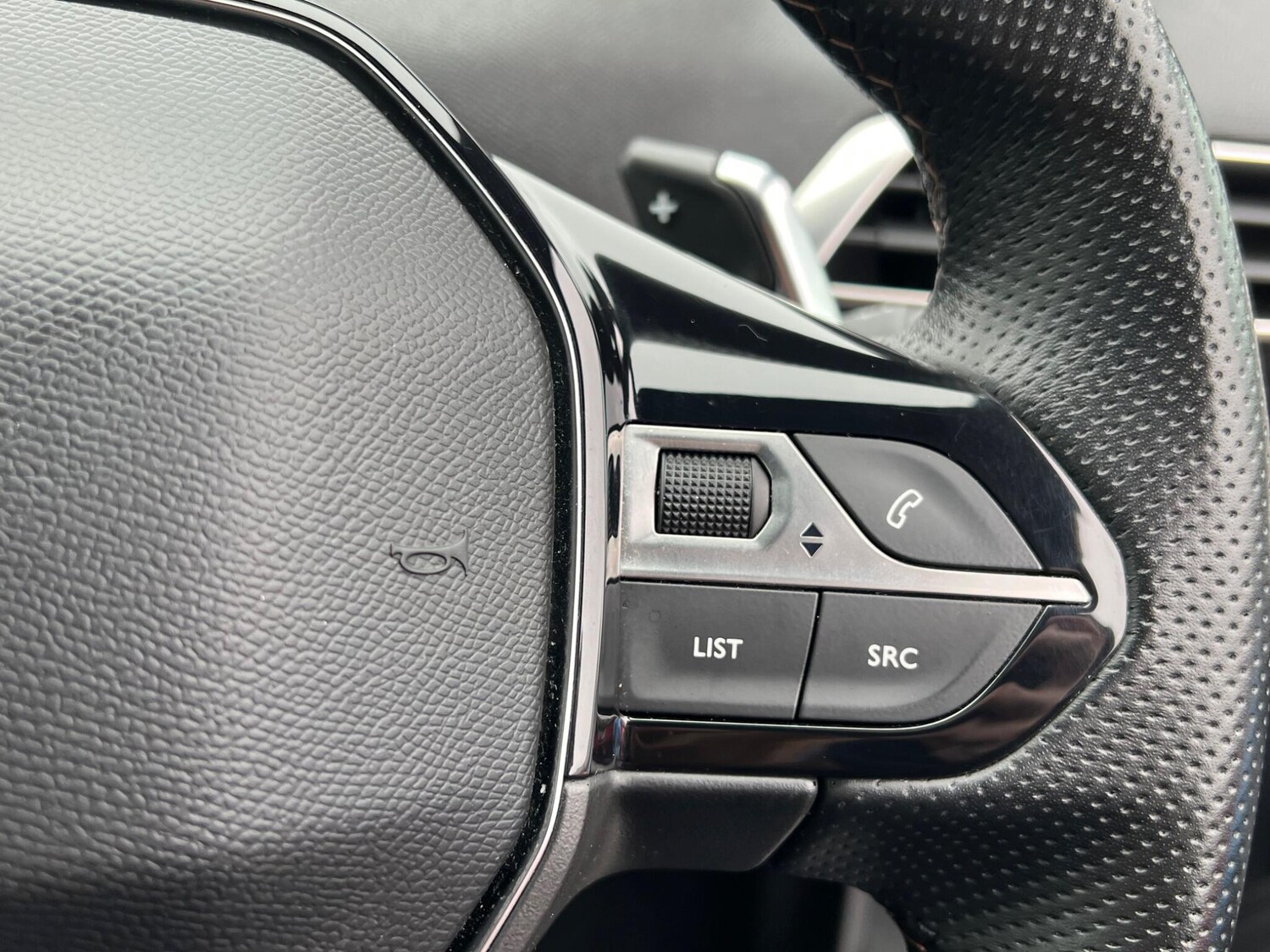 Used Peugeot 5008 2023 for sale - 77343737: Photo 26