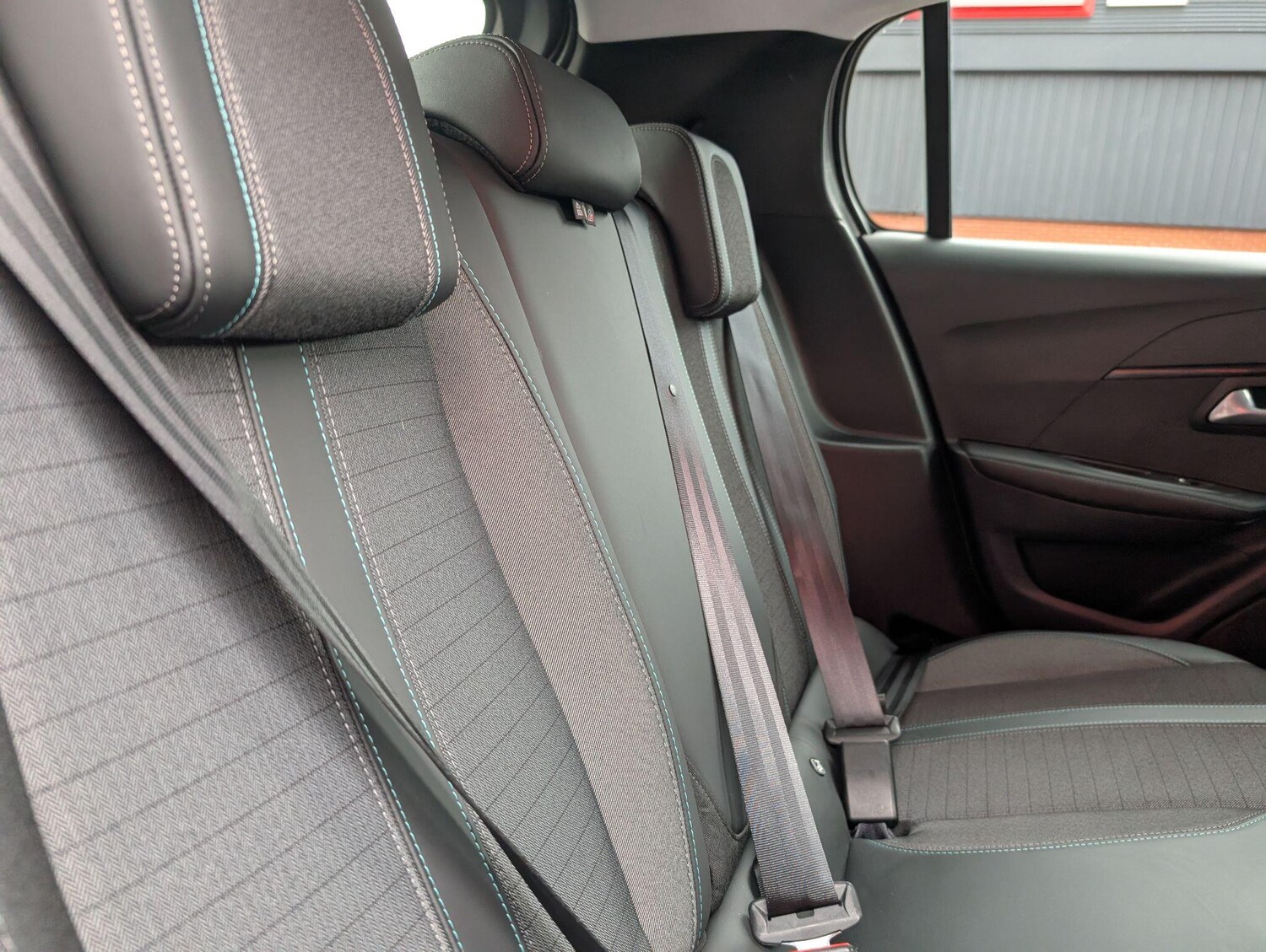 Used Peugeot E-208 2022 for sale - 75883748: Photo 26