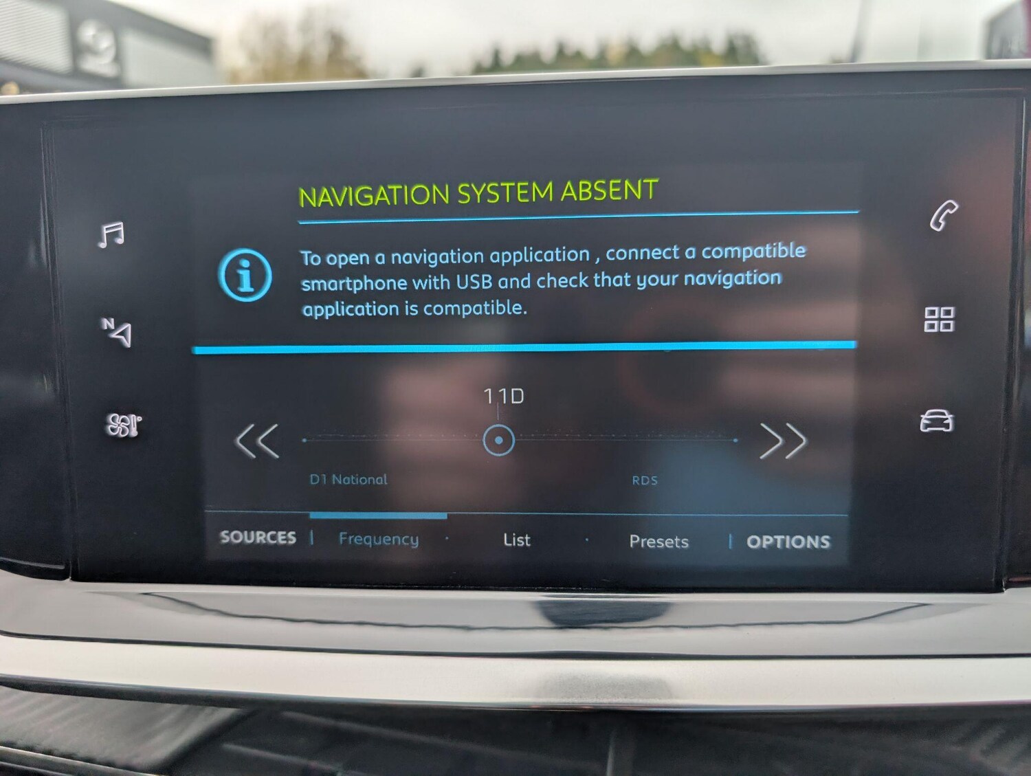 Used Peugeot E-208 2022 for sale - 75883748: Photo 42