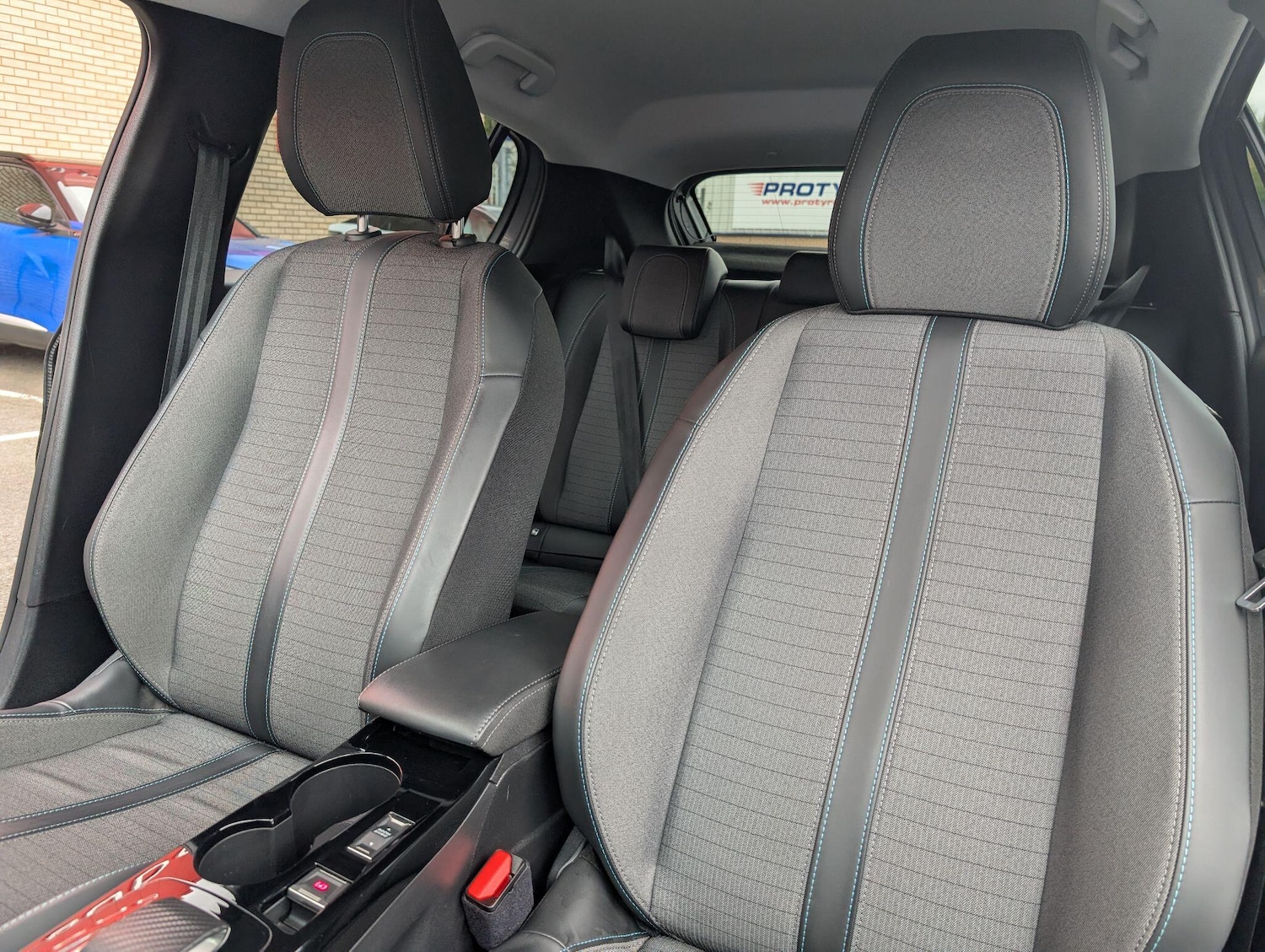 Used Peugeot E-208 2022 for sale - 75883748: Photo 56