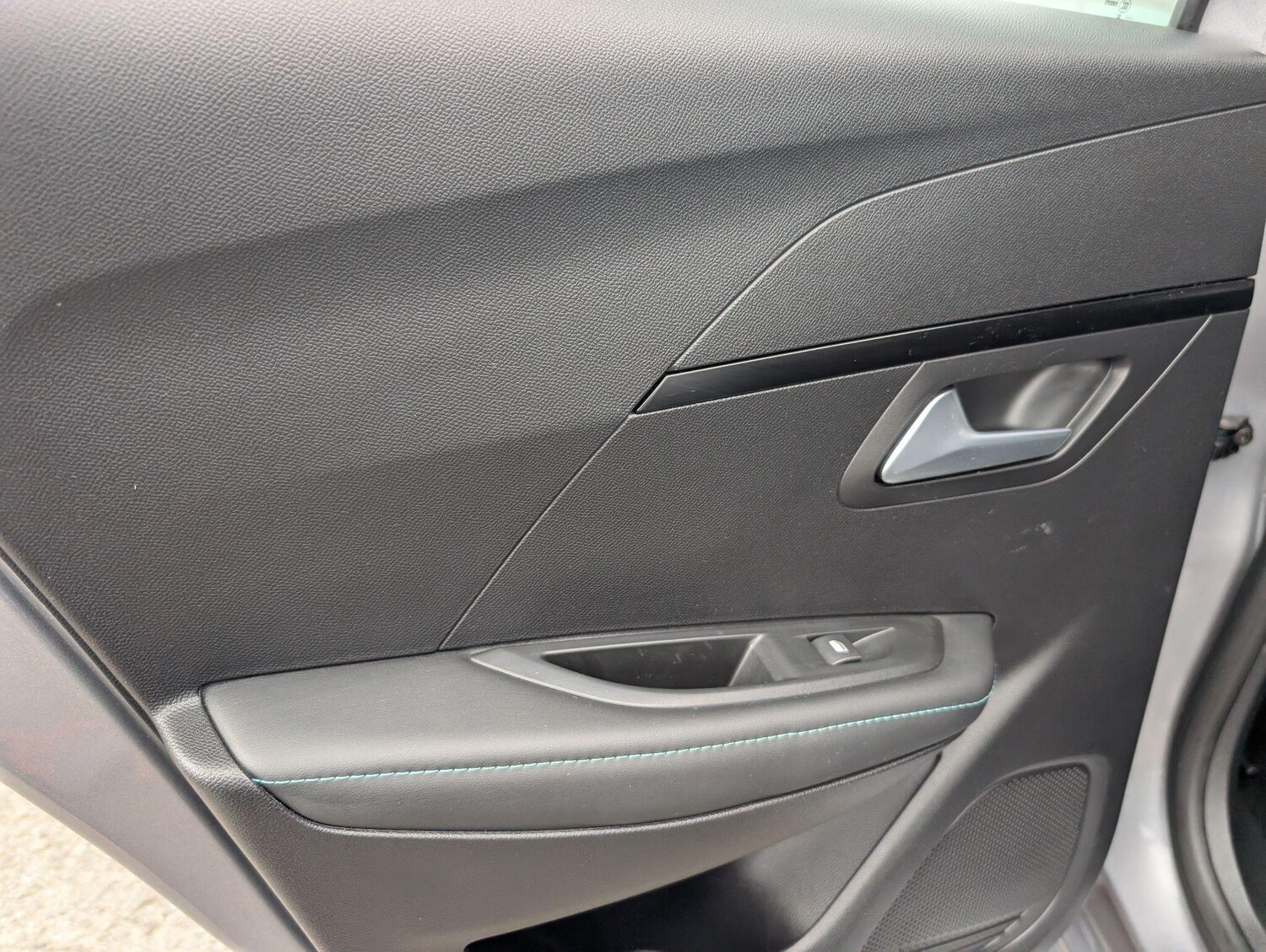 Used Peugeot E-208 2022 for sale - 75883748: Photo 58