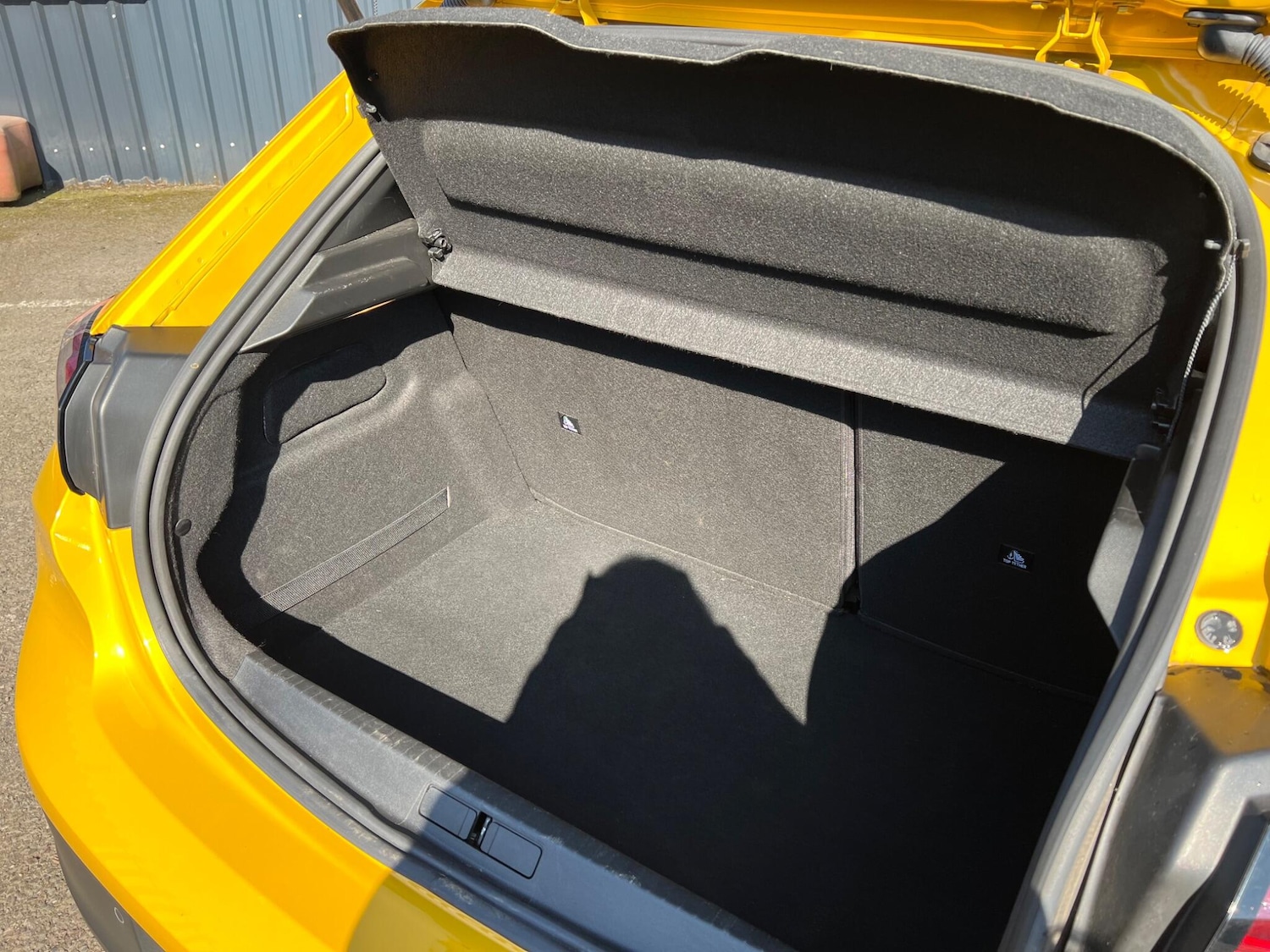 Used Peugeot 208 2023 for sale - 77993111: Photo 19