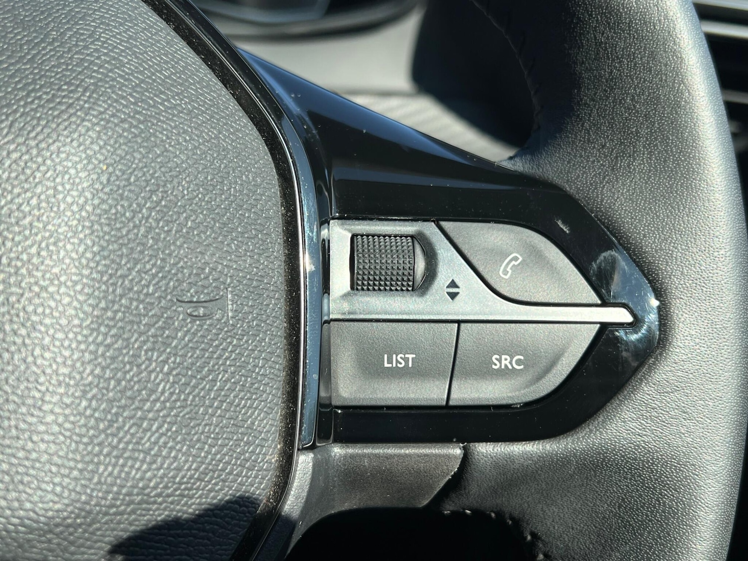 Used Peugeot 208 2023 for sale - 77993111: Photo 21