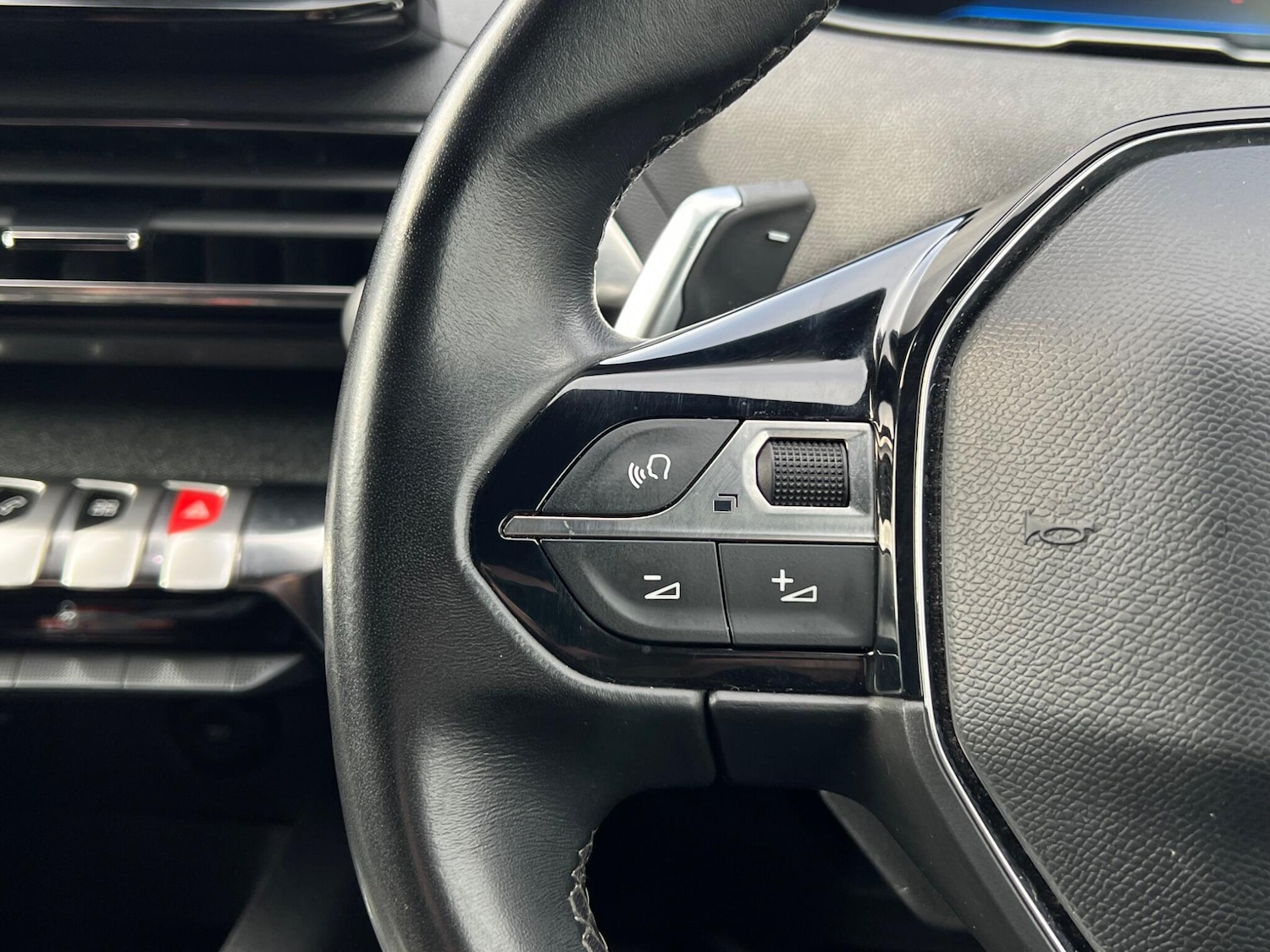 Used Peugeot 5008 2023 for sale - 77511253: Photo 22