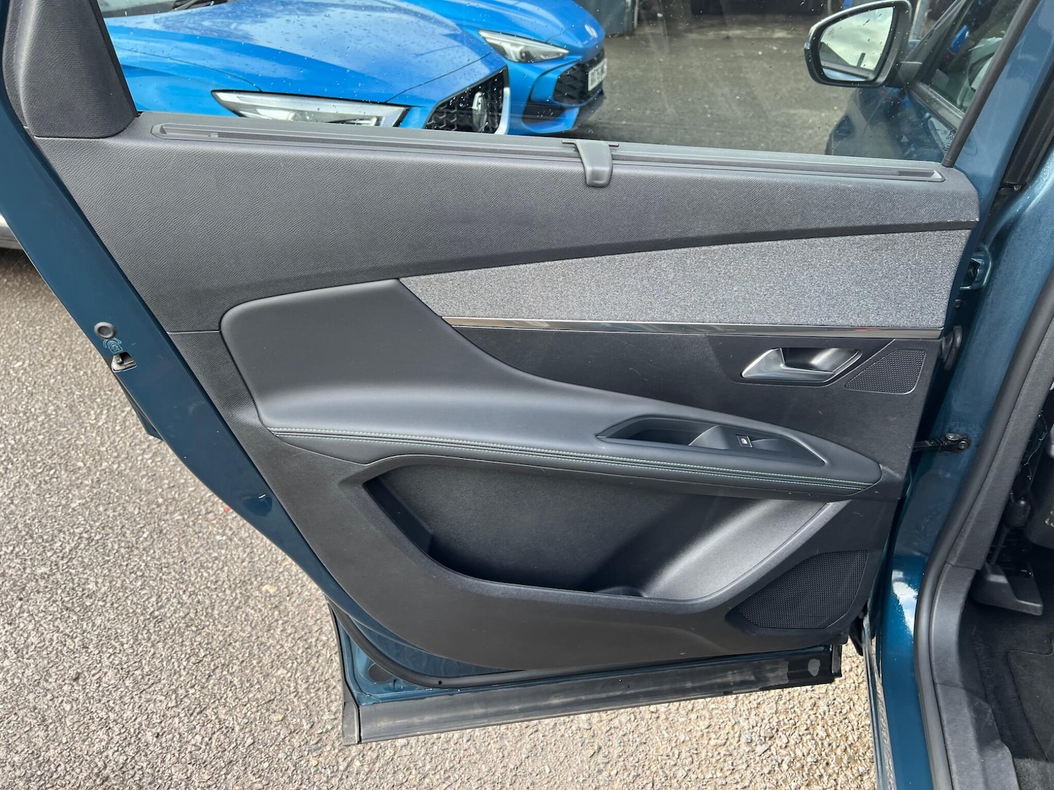 Used Peugeot 5008 2023 for sale - 77511253: Photo 42