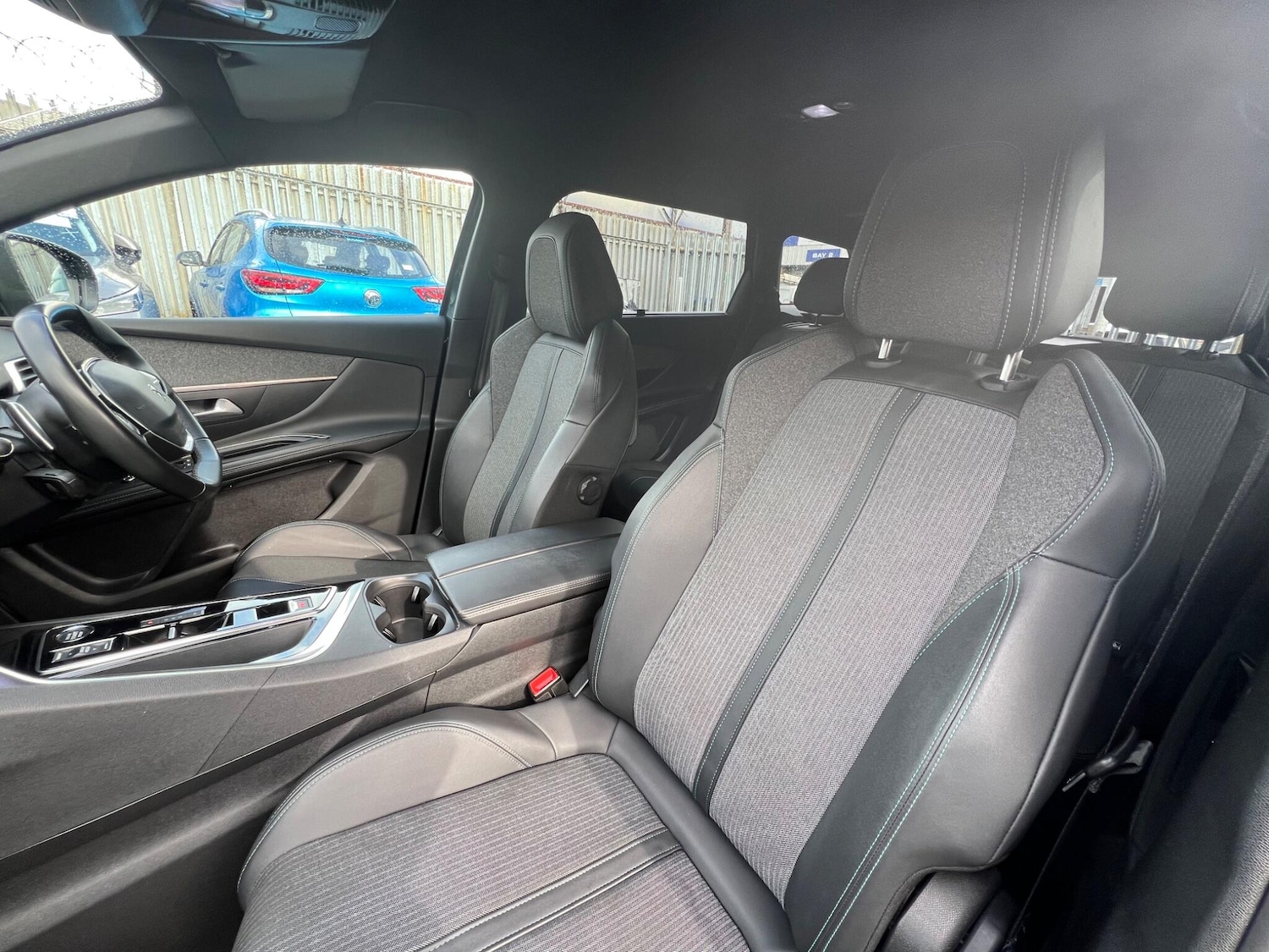 Used Peugeot 5008 2023 for sale - 77511253: Photo 45