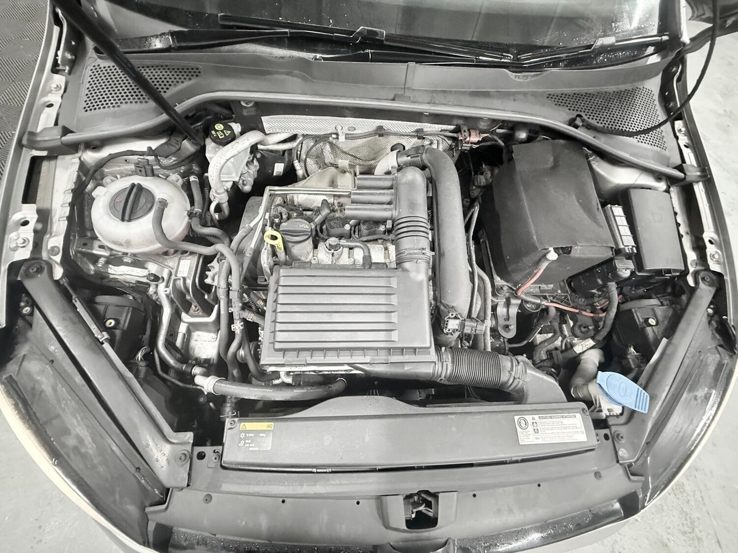 Used Volkswagen Golf 2014 for sale - 77838811: Photo 27