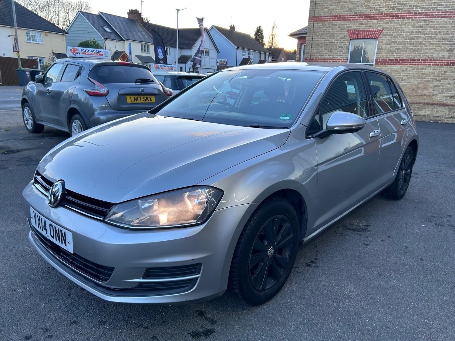 Used Volkswagen Golf 2014 for sale - 77838811: Photo 5