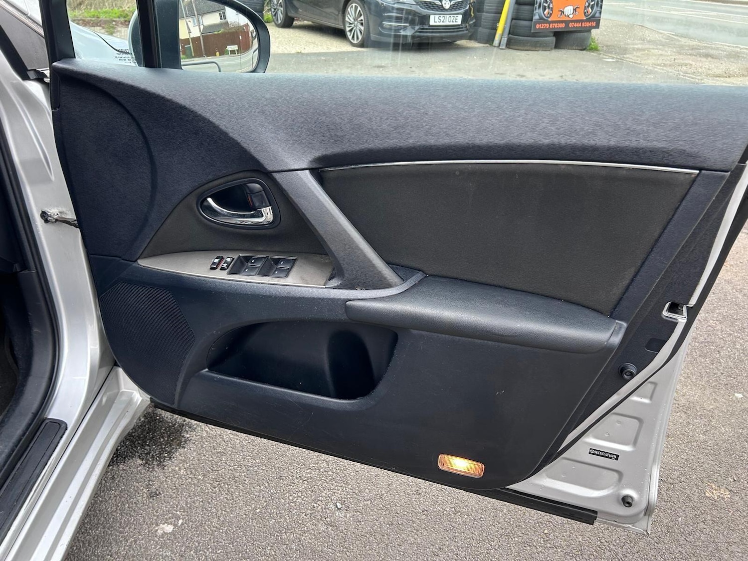 Used Toyota Avensis 2009 for sale - 77892563: Photo 13