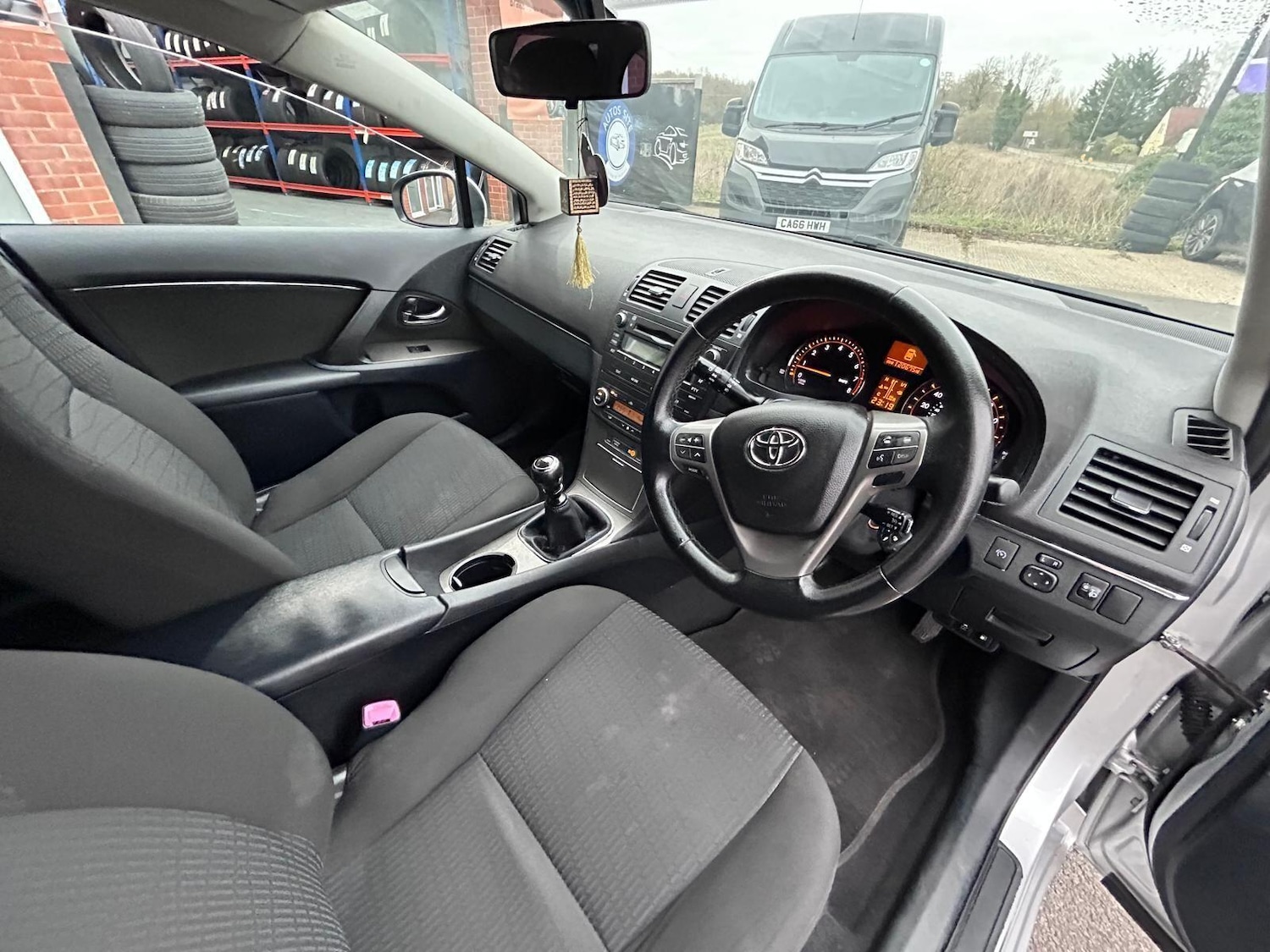 Used Toyota Avensis 2009 for sale - 77892563: Photo 30