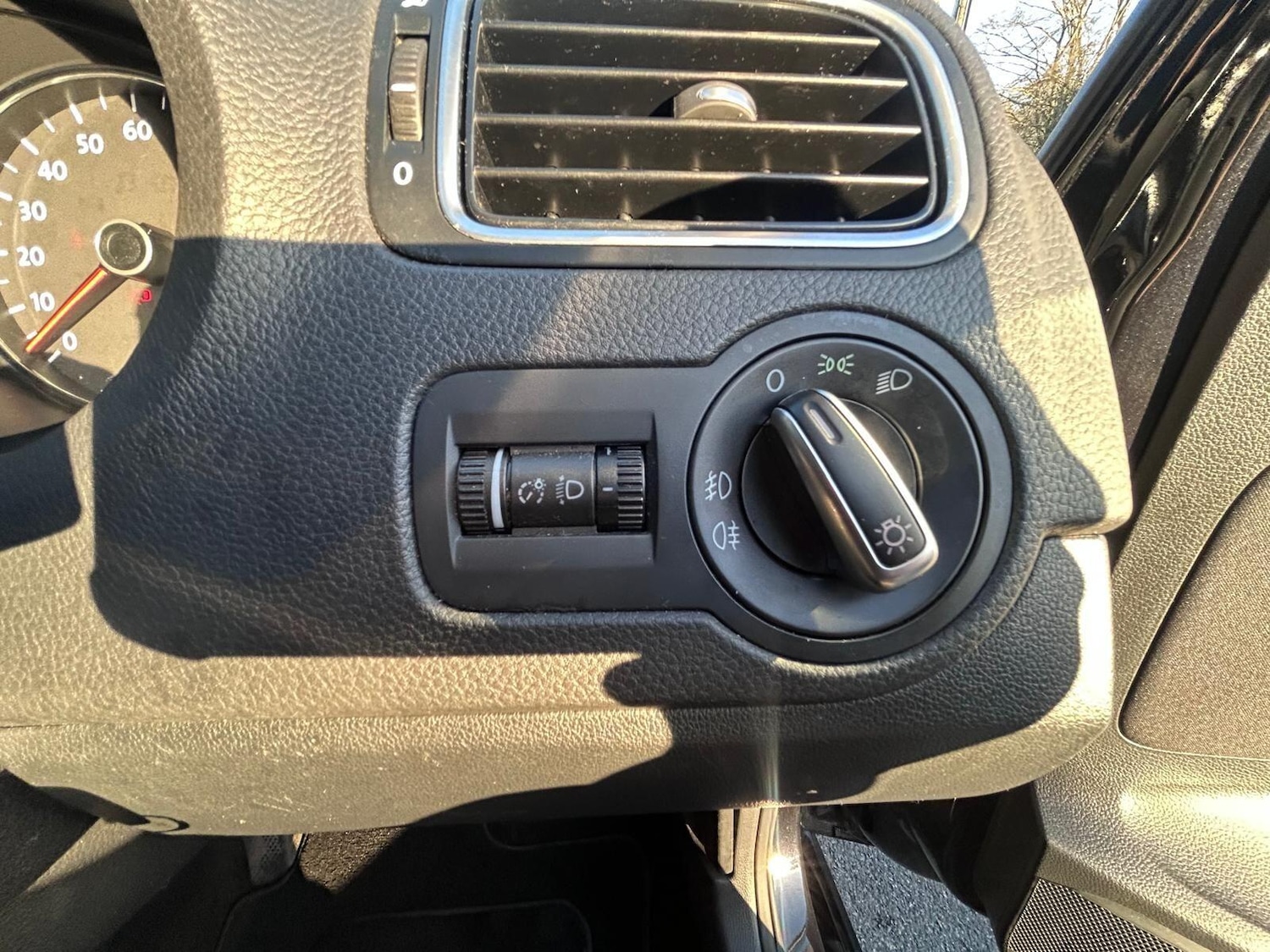 Used Volkswagen Polo for sale - 77738679: Photo 27