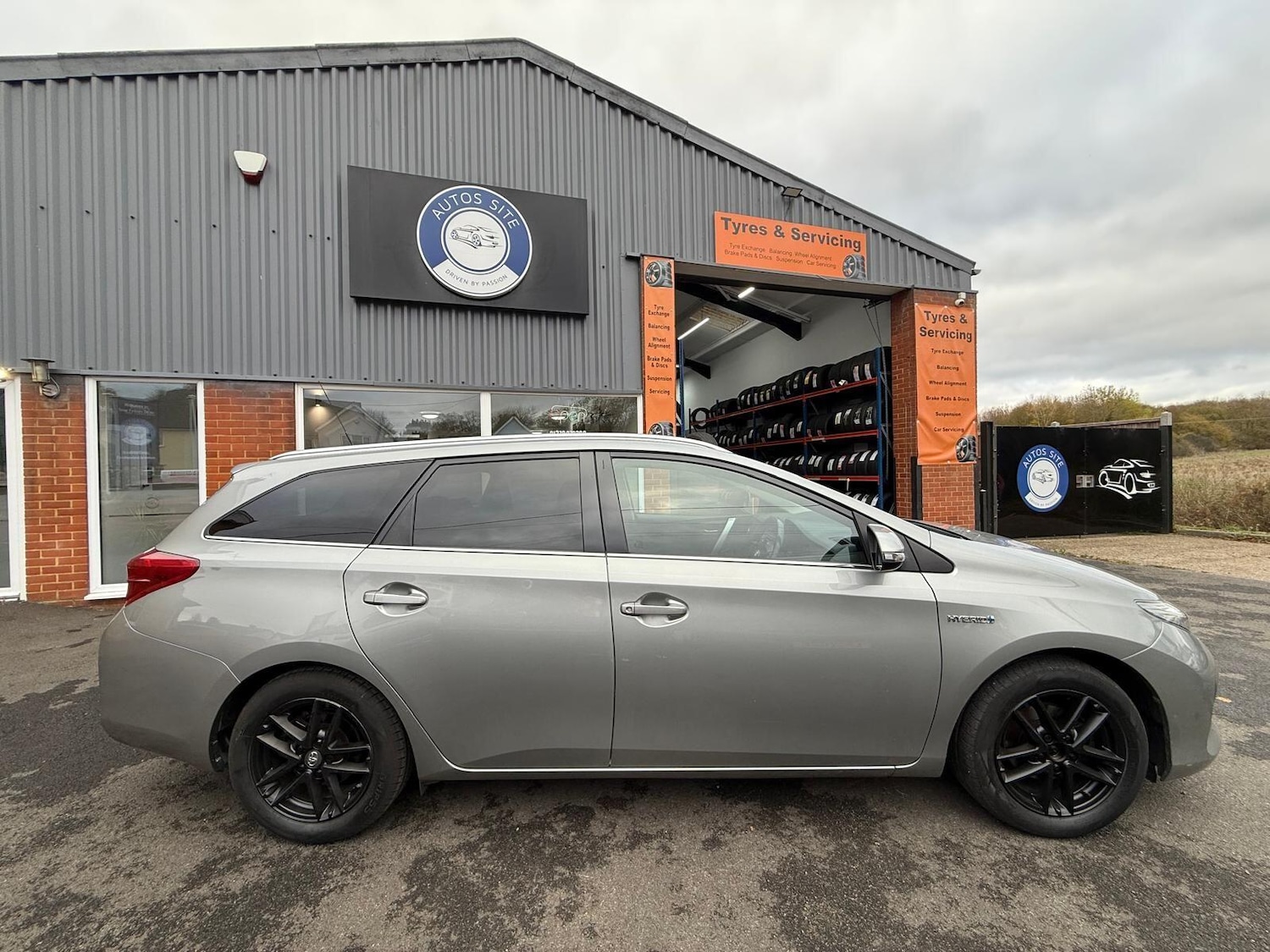 Used Toyota Auris 2015 for sale - 77456306: Photo 10