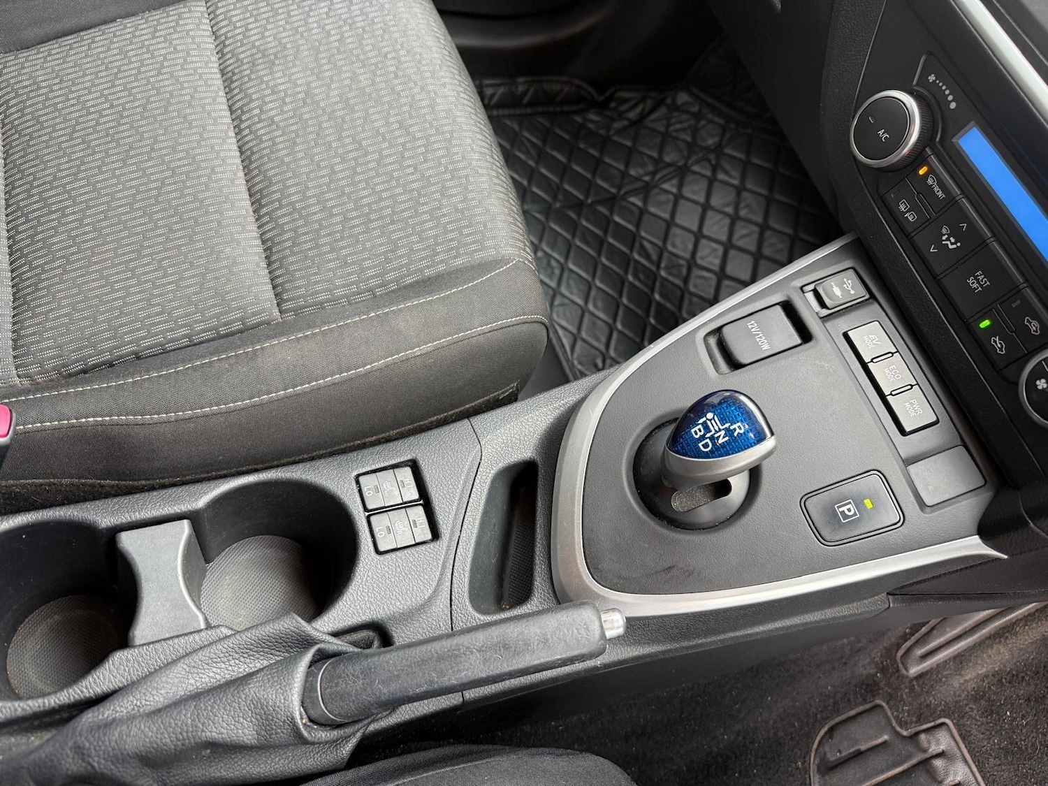 Used Toyota Auris 2015 for sale - 77456306: Photo 27