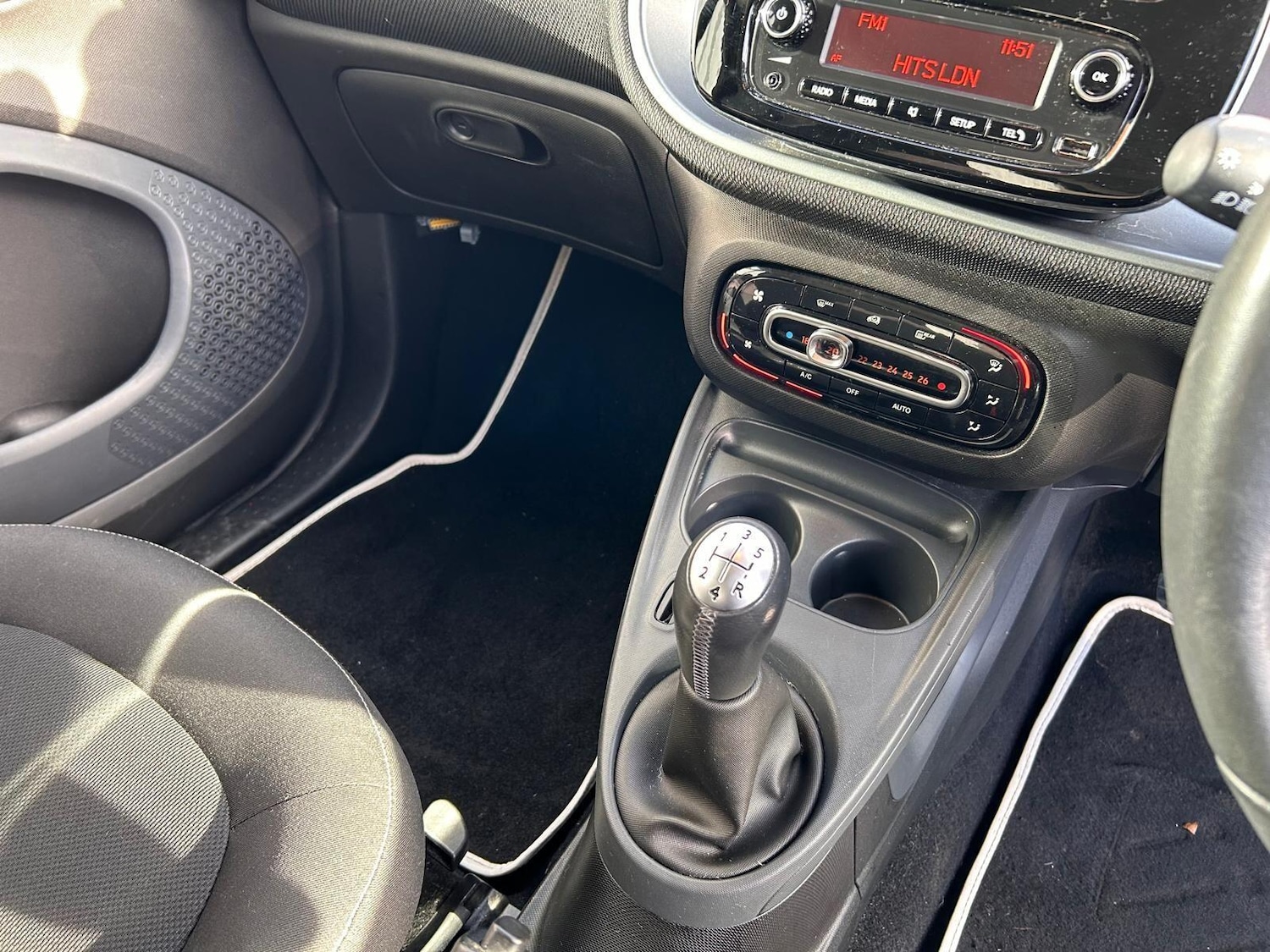 Used smart fortwo 2016 for sale - 77523953: Photo 21