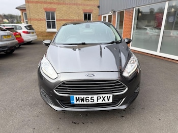 Used Ford Fiesta 2015 for sale - 77454696: Photo