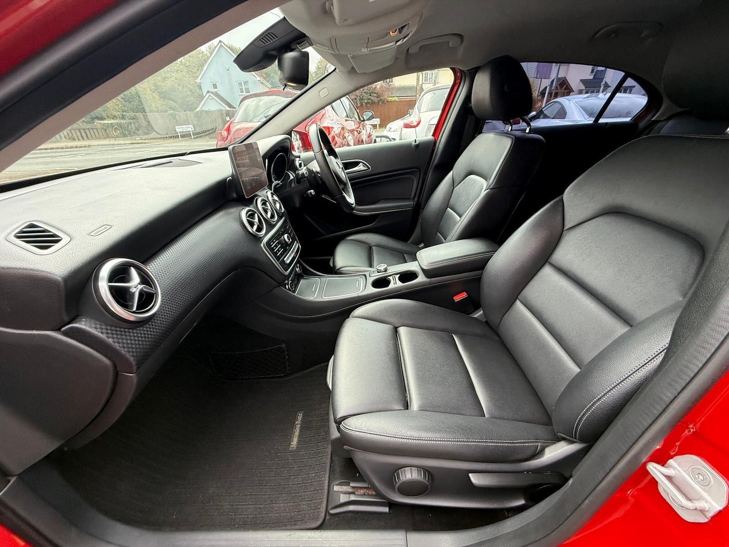 Used Mercedes-Benz A-Class 2016 for sale - 77454833: Photo 33