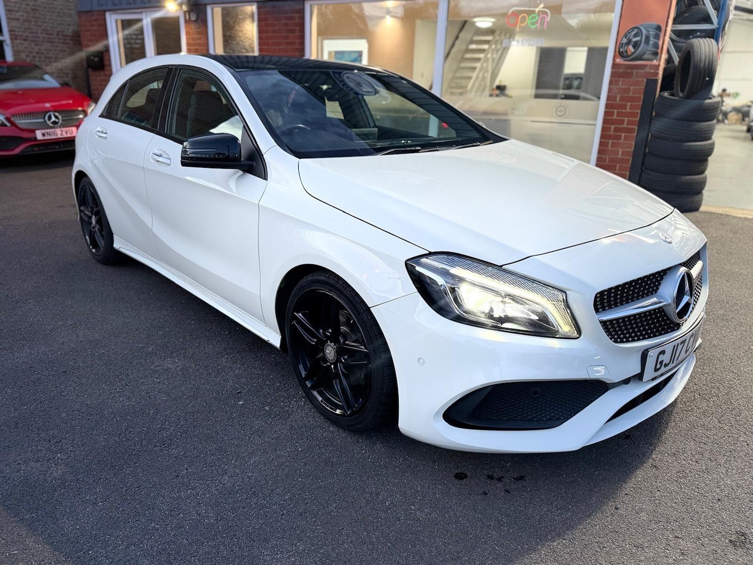 Used Mercedes-Benz A-Class 2017 for sale - 77454820: Photo 3