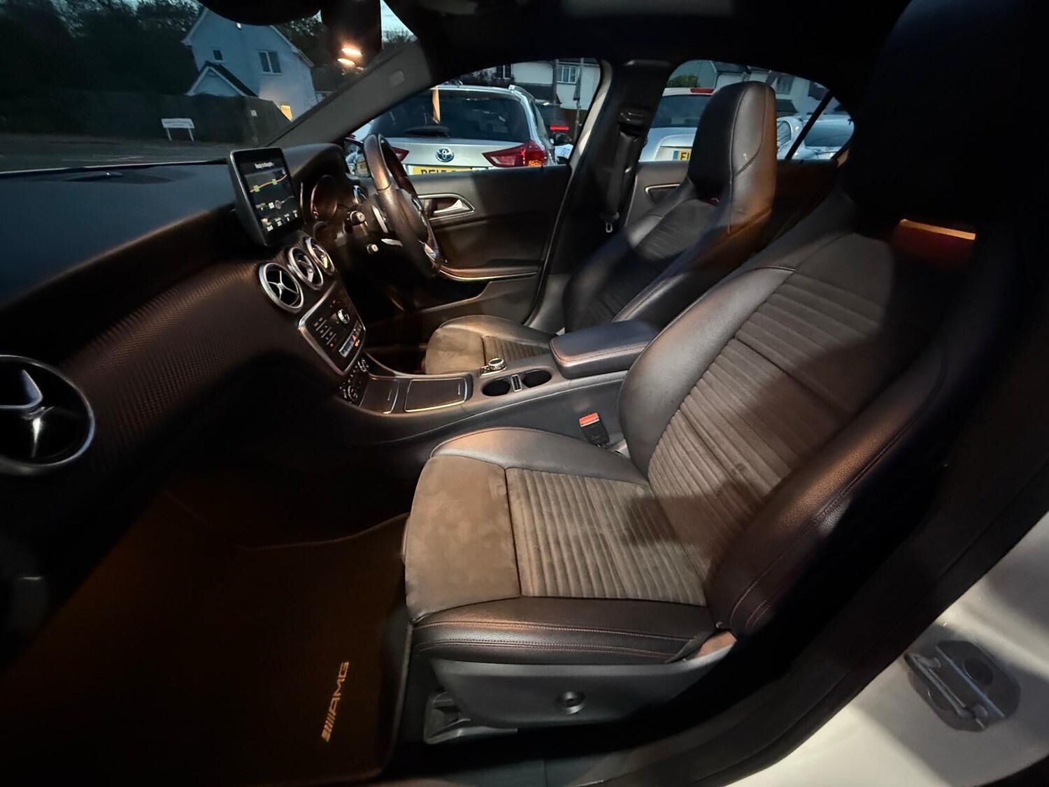 Used Mercedes-Benz A-Class 2017 for sale - 77454820: Photo 34