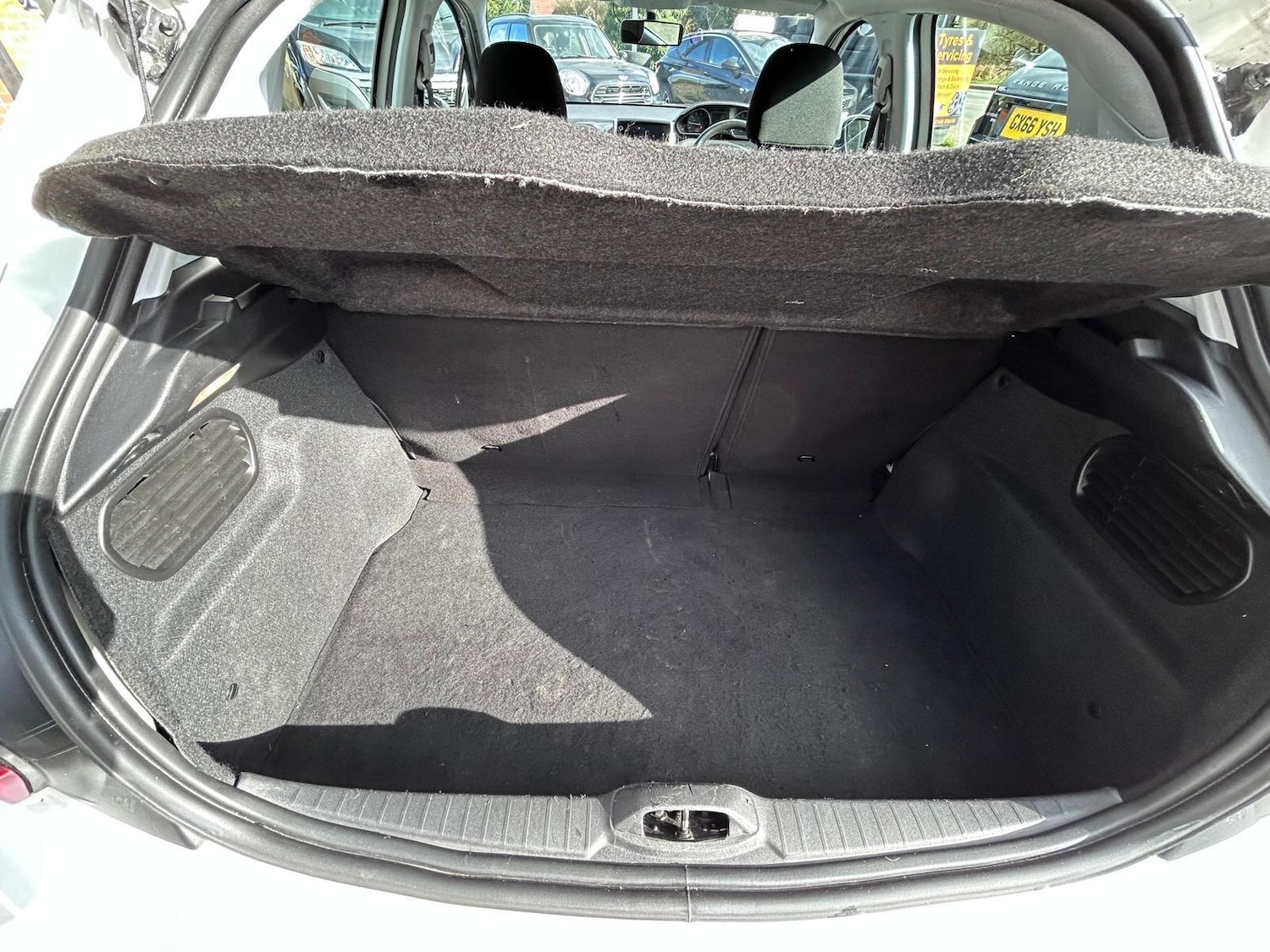 Used Peugeot 208 2016 for sale - 77839862: Photo 12