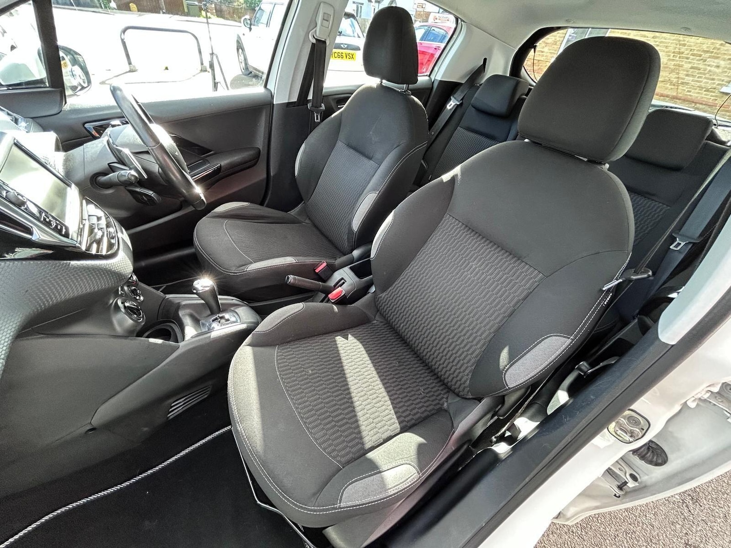 Used Peugeot 208 2016 for sale - 77839862: Photo 29